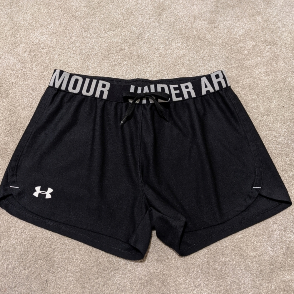 EUC Under Armour HeatGear Shorts